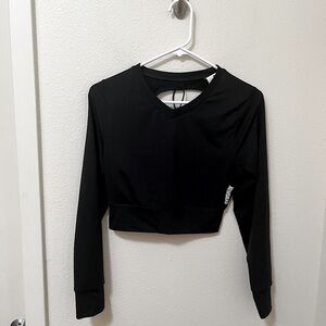 •GYMSHARK• Pause Open Back Long Sleeve Crop Top Black